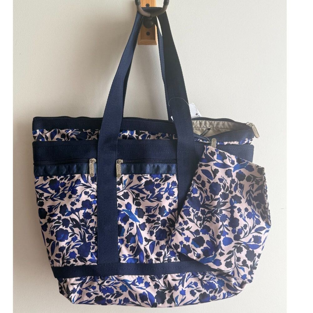 LeSportSac Blooming Silhouettes Tote & Travel Pouch - New w/ Tags